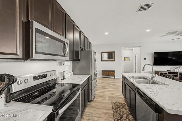 7516 E FLOWER Avenue, Mesa, AZ 85208
