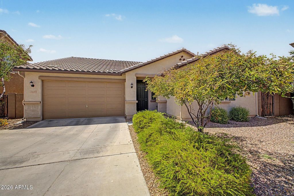 7516 E FLOWER Avenue, Mesa, AZ 85208