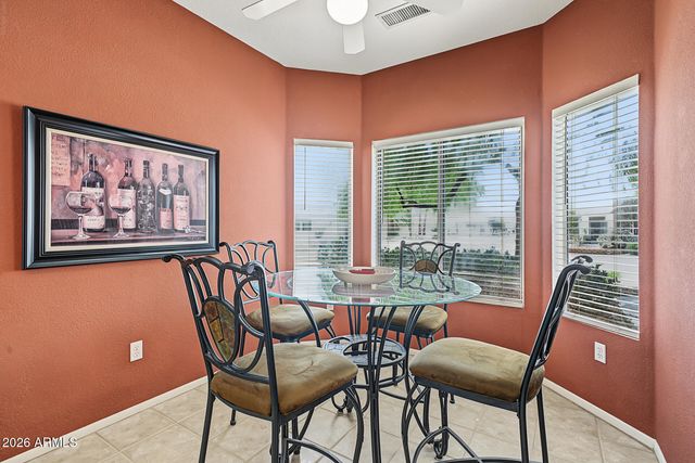 15726 W ARROWHEAD Drive, Surprise, AZ 85374