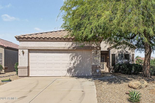 15726 W ARROWHEAD Drive, Surprise, AZ 85374