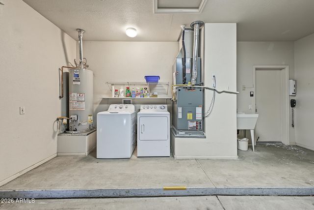 15726 W ARROWHEAD Drive, Surprise, AZ 85374