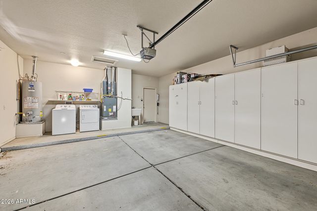 15726 W ARROWHEAD Drive, Surprise, AZ 85374