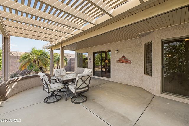 15726 W ARROWHEAD Drive, Surprise, AZ 85374
