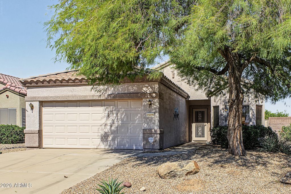 15726 W ARROWHEAD Drive, Surprise, AZ 85374 — photo 5