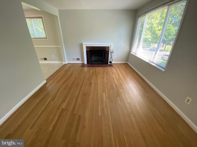 12704 BUSHEY DR, Silver Spring, MD 20906