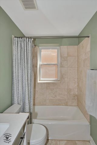 2537 Prairie Avenue 2E, Evanston, IL 60201