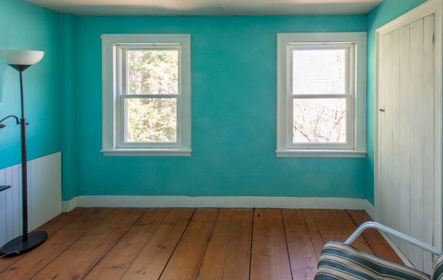 31 Goshen Road, Williamsburg, MA 01096
