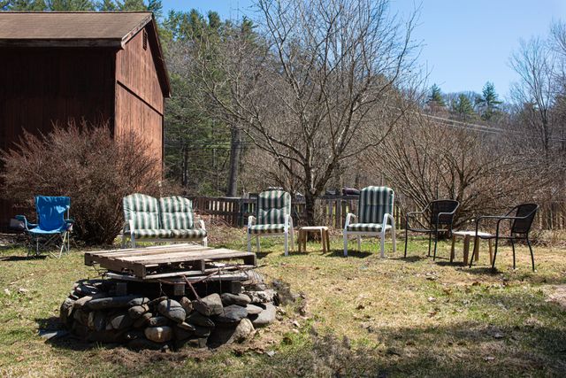 31 Goshen Road, Williamsburg, MA 01096