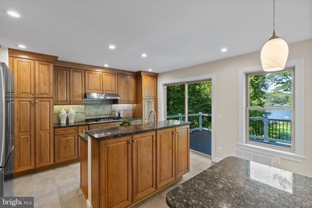 500 SOUTHVIEW DR, Riva, MD 21140