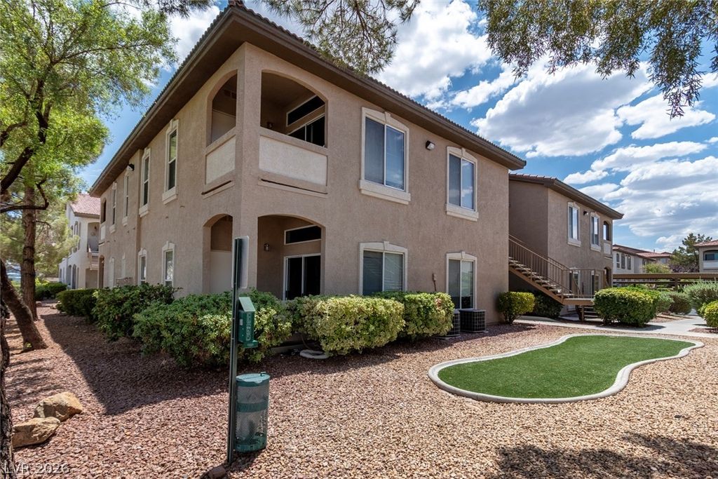 2305 West Horizon Ridge Parkway 3813, Henderson, NV 89052 — exterior