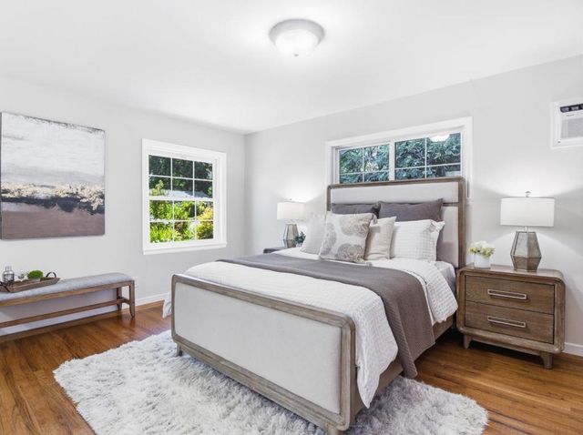 495 Arboleda Drive, Los Altos, CA 94024