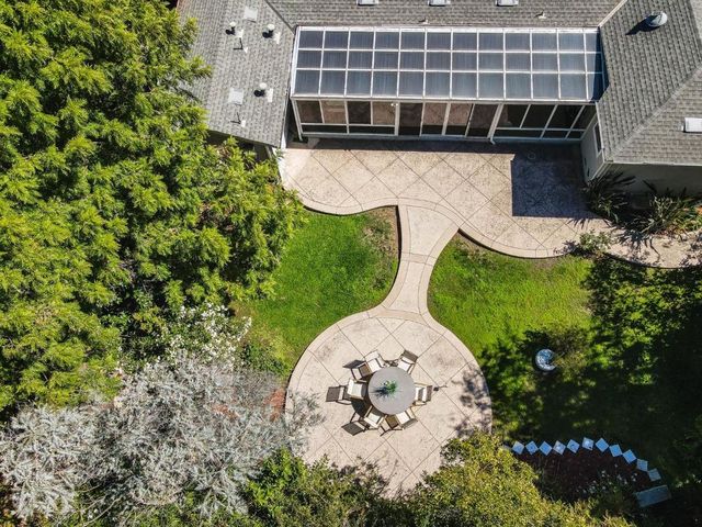 495 Arboleda Drive, Los Altos, CA 94024