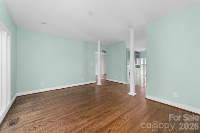 132 Clearwater Lane, Mooresville, NC 28117