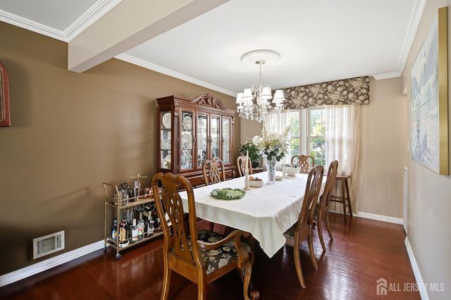 25 Dusko Drive, Parlin, NJ 08859