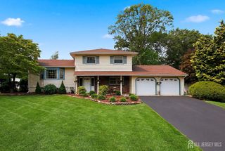 25 Dusko Drive, Parlin, NJ 08859