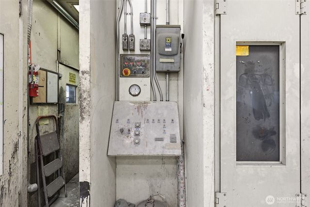 13036 Lake City Way NE, Lake City, WA 98125