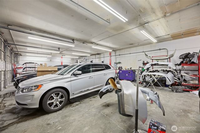 13036 Lake City Way NE, Lake City, WA 98125