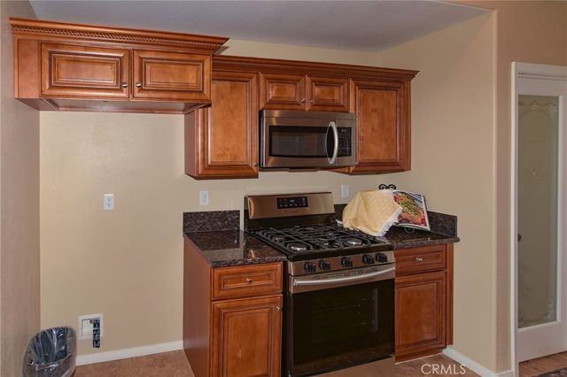 8169 Lassen Avenue, Hesperia, CA 92345