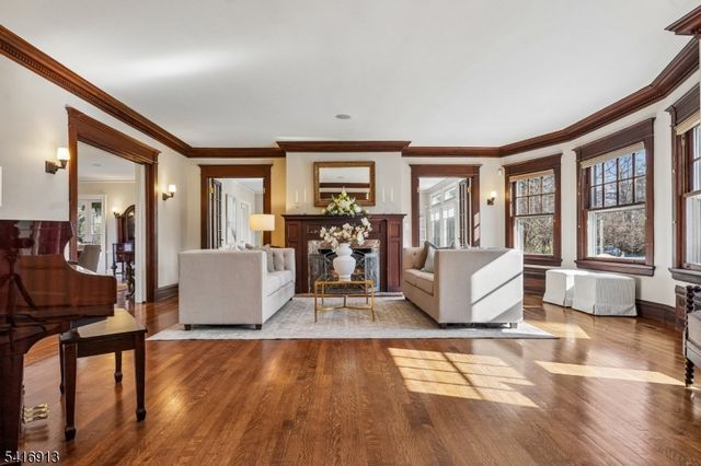 29 Hillcrest Rd, Glen Ridge Boro Twp., NJ 07028