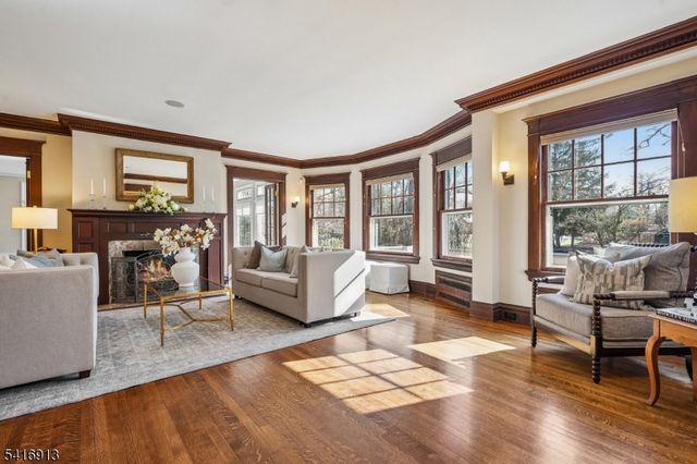 29 Hillcrest Rd, Glen Ridge Boro Twp., NJ 07028