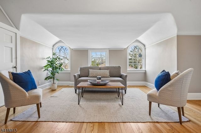 29 Hillcrest Rd, Glen Ridge Boro Twp., NJ 07028