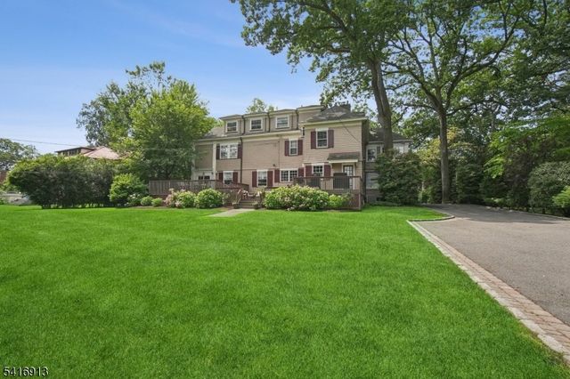 29 Hillcrest Rd, Glen Ridge Boro Twp., NJ 07028