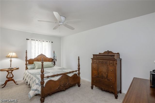 2910 2nd ST NE, Naples, FL 34120