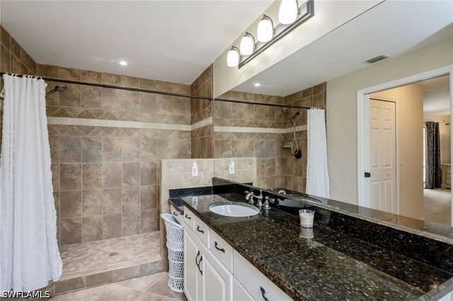 2910 2nd ST NE, Naples, FL 34120