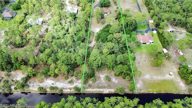 2910 2nd ST NE, Naples, FL 34120