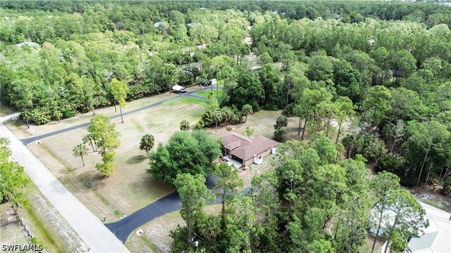 2910 2nd ST NE, Naples, FL 34120