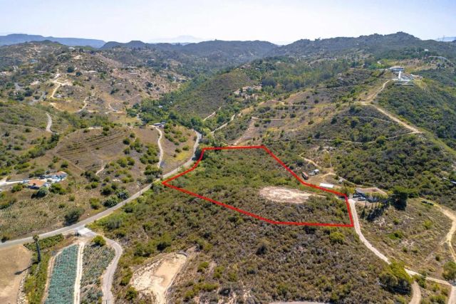 27 Daily, Fallbrook, CA 92028