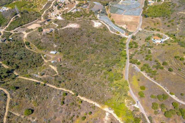 27 Daily, Fallbrook, CA 92028