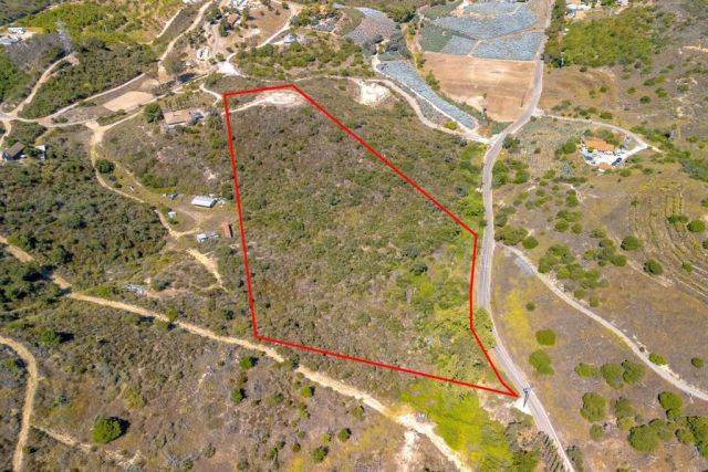 27 Daily, Fallbrook, CA 92028