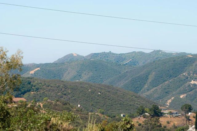 27 Daily, Fallbrook, CA 92028