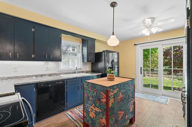 113 4th Street E, Carver, MN 55315