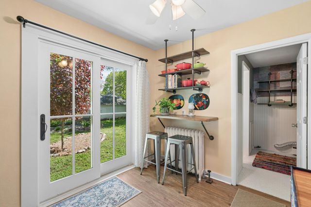 113 4th Street E, Carver, MN 55315
