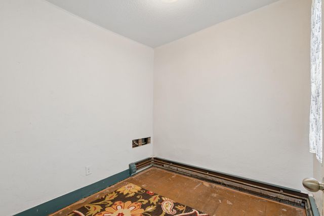 113 4th Street E, Carver, MN 55315