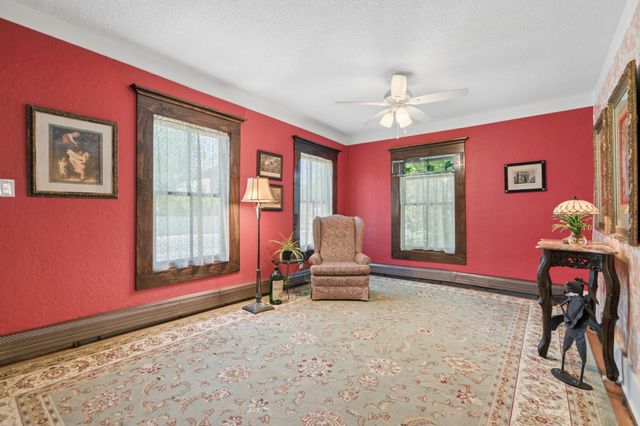 113 4th Street E, Carver, MN 55315