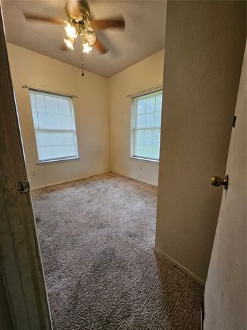 114 Silver Fox, Lacy Lakeview, TX 76705