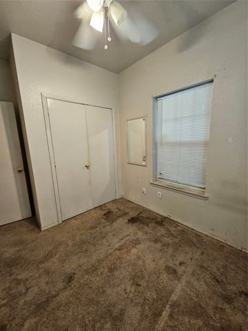114 Silver Fox, Lacy Lakeview, TX 76705