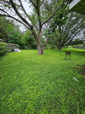 114 Silver Fox, Lacy Lakeview, TX 76705