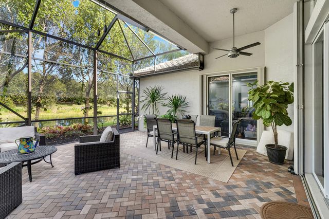 10916 Northgreen Drive, Lake Worth, FL 33449
