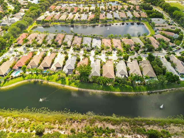 10916 Northgreen Drive, Lake Worth, FL 33449