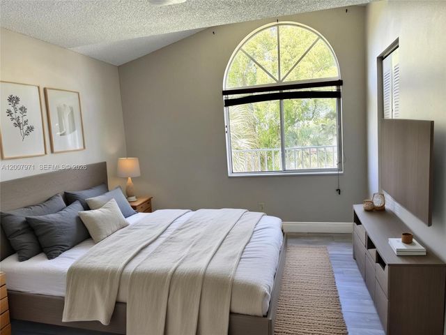 10420 SW 158th Ct 306, Miami, FL 33196