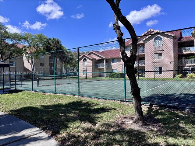 10420 SW 158th Ct 306, Miami, FL 33196