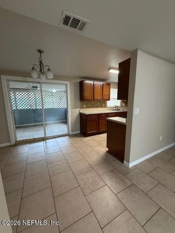 10550 FAIRLANE Drive, Jacksonville, FL 32218