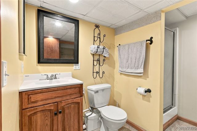 5866 Lakecrest Drive, Hamburg, NY 14085