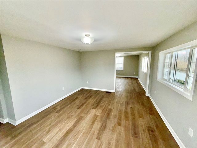 354 Maple St, North Union Twp, PA 15456