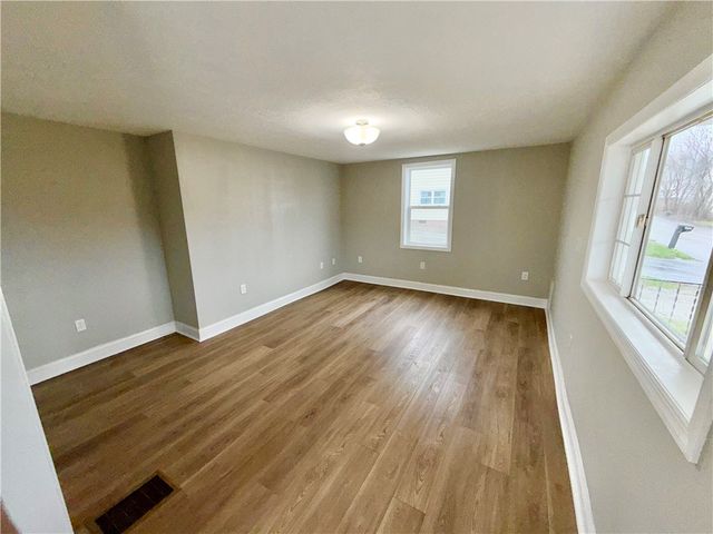 354 Maple St, North Union Twp, PA 15456