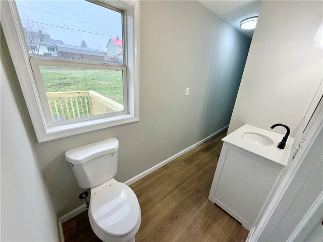 354 Maple St, North Union Twp, PA 15456